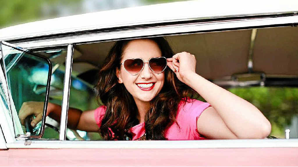 New Zealand singer Kaylee Bell went to Auckland to sell the Gympie Muster. New Zealand singer Kaylee Bell went to Auckland to sell the Gympie Muster.